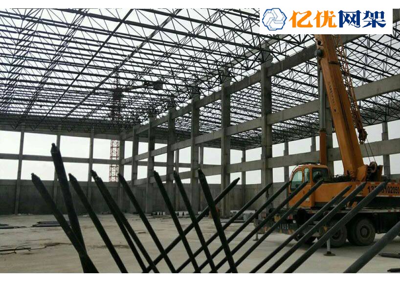 克孜勒苏柯尔克孜干煤棚网架